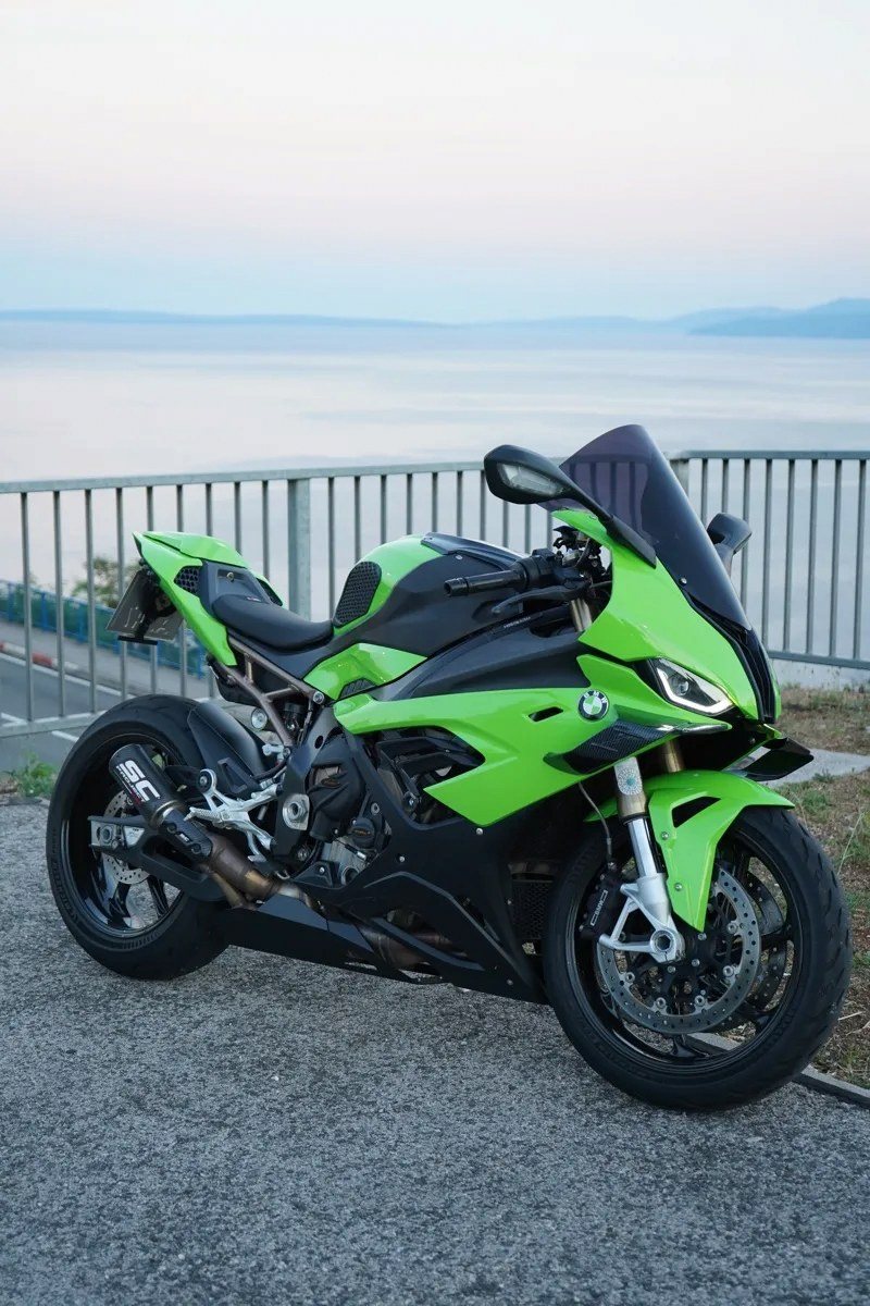 BMW S1000RR – Foto 1 von 6