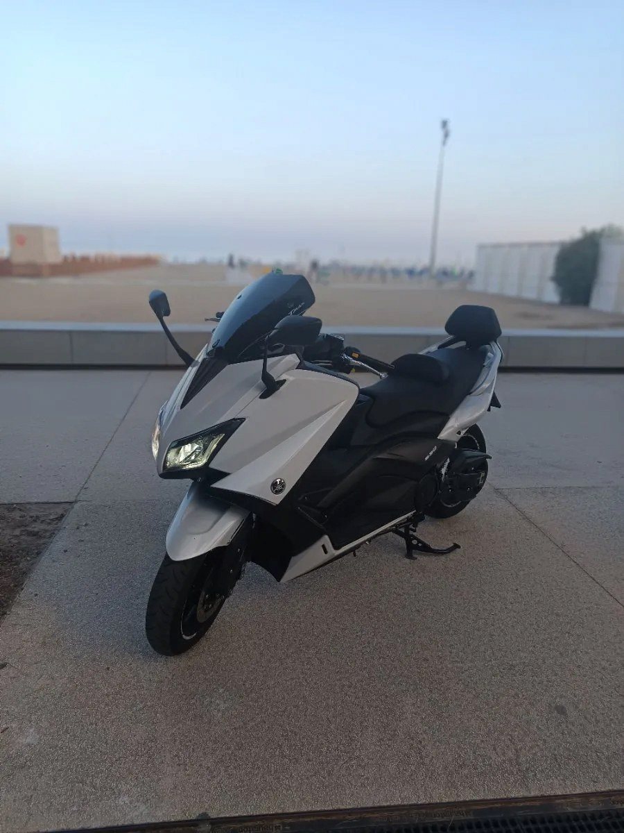 Yamaha T-Max 530 – Foto 1 von 10