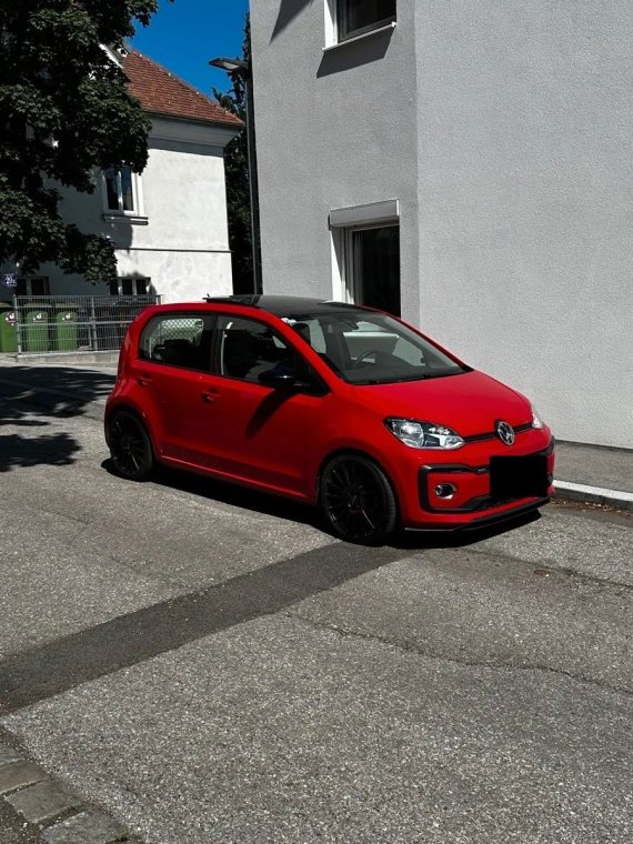 Volkswagen up